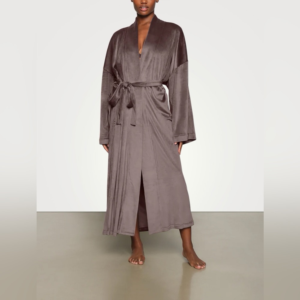 SKIMS Velour Wrap Robe